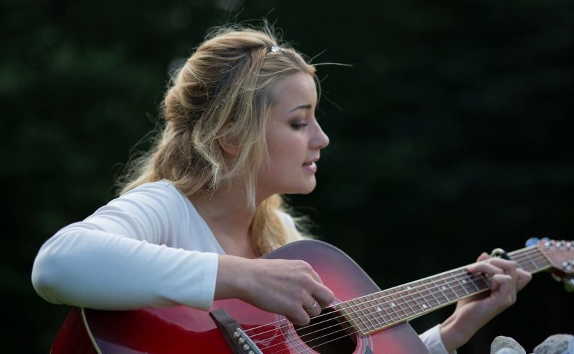 Rêver de chanter : quelles significations ?