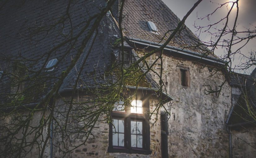 Quels sont les signes que votre maison est hantée ?
