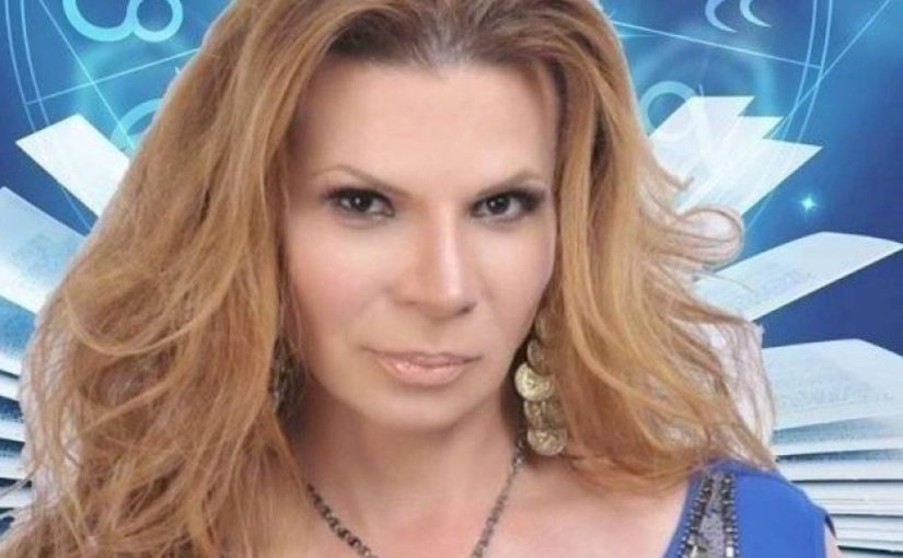 La célèbre voyante cubaine Mhoni Vidente annonce la deuxième vague de Covid au Mexique